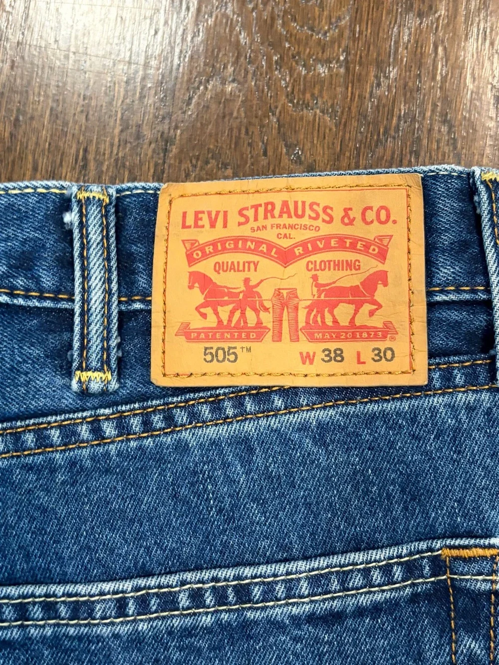 Levi's 505 blue baggy jeans